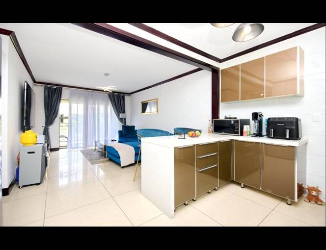 3 BEDROOM APARTMENT FOR SALE IN FOURWAYS